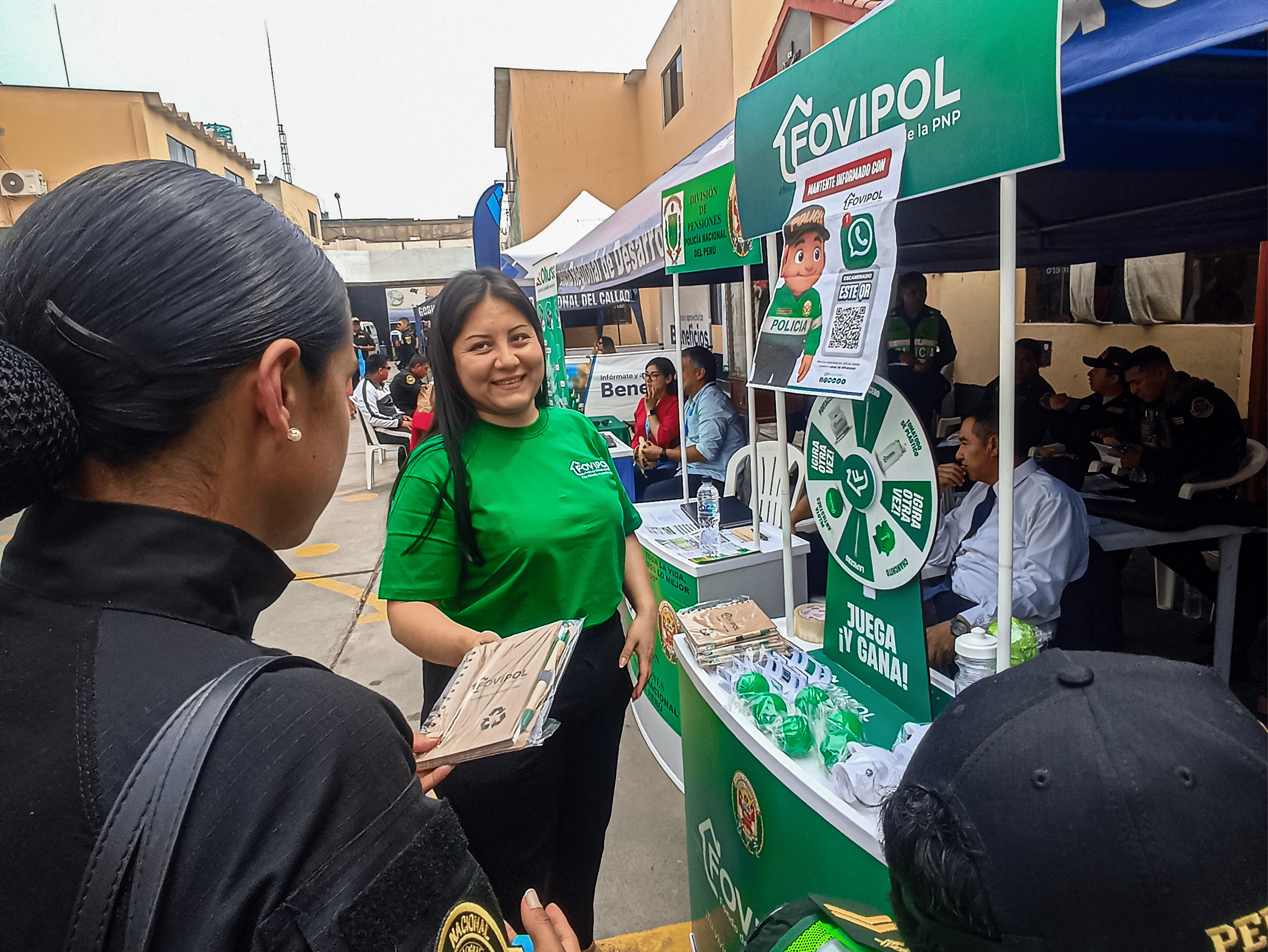 FOVIPOL brindó atención a más de 100 administrados en jornada informativa en la Región Policial Callao