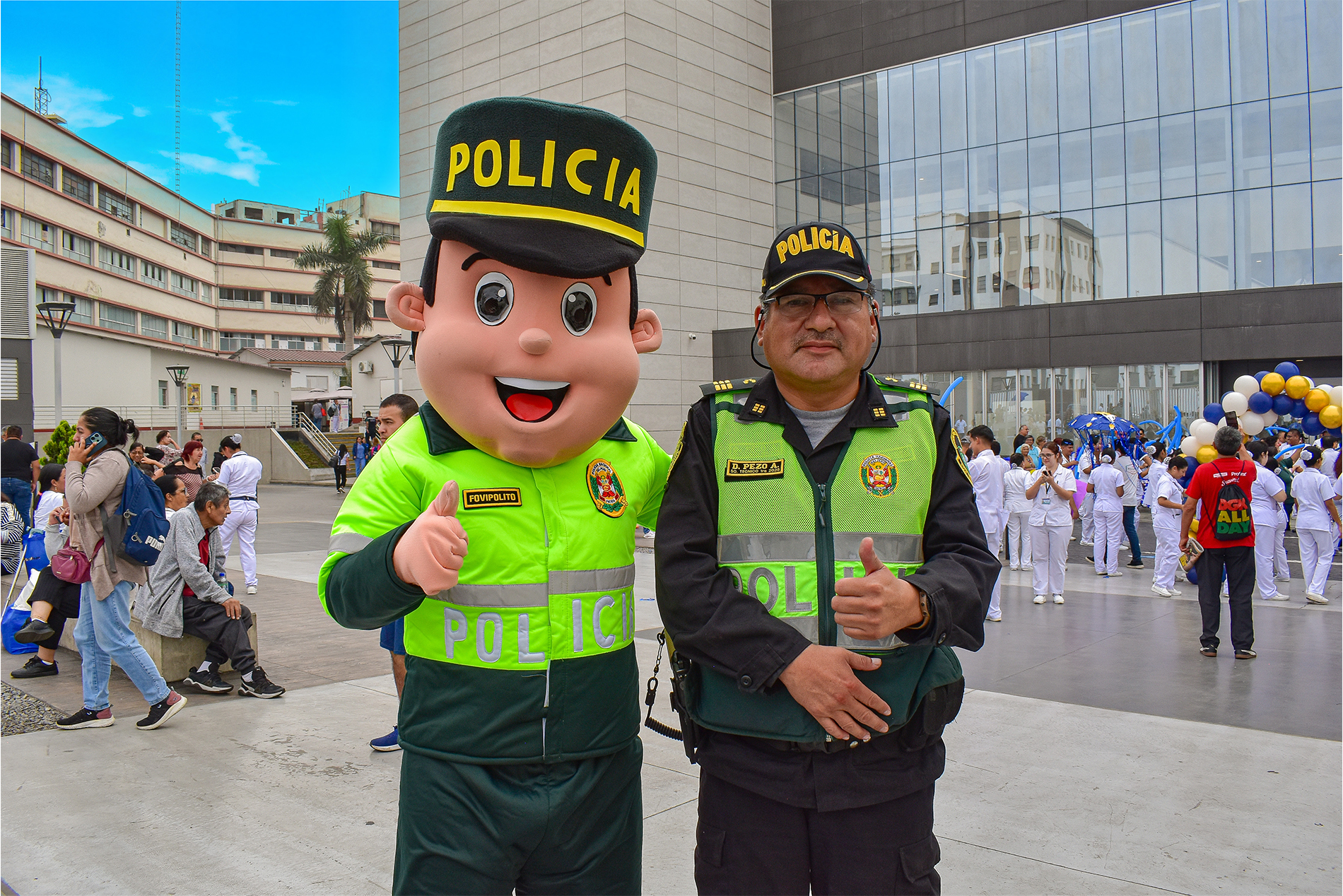 FOVIPOL fortalece su cercanía con la familia policial en feria itinerante del MININTER
