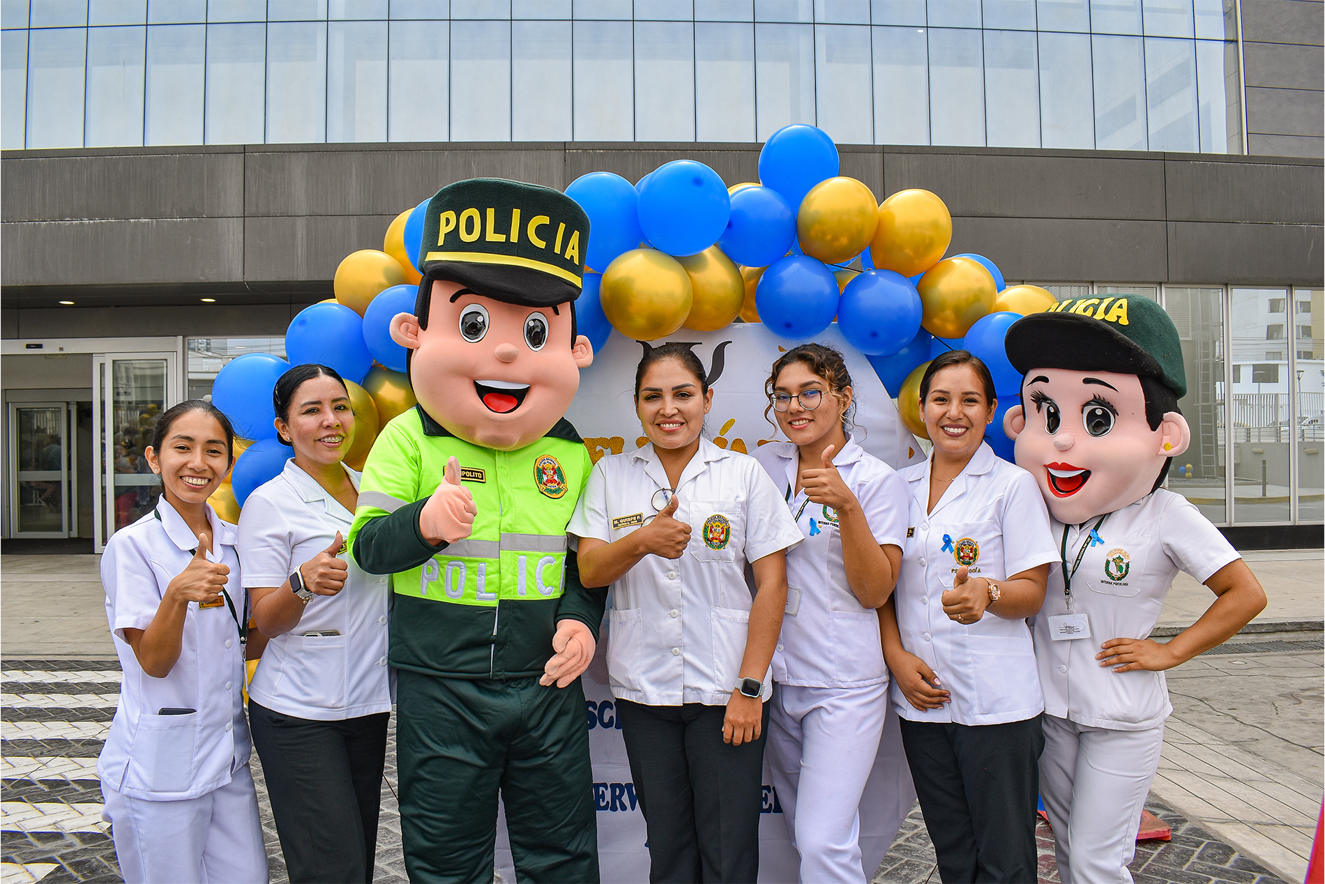 FOVIPOL fortalece su cercanía con la familia policial en feria itinerante del MININTER