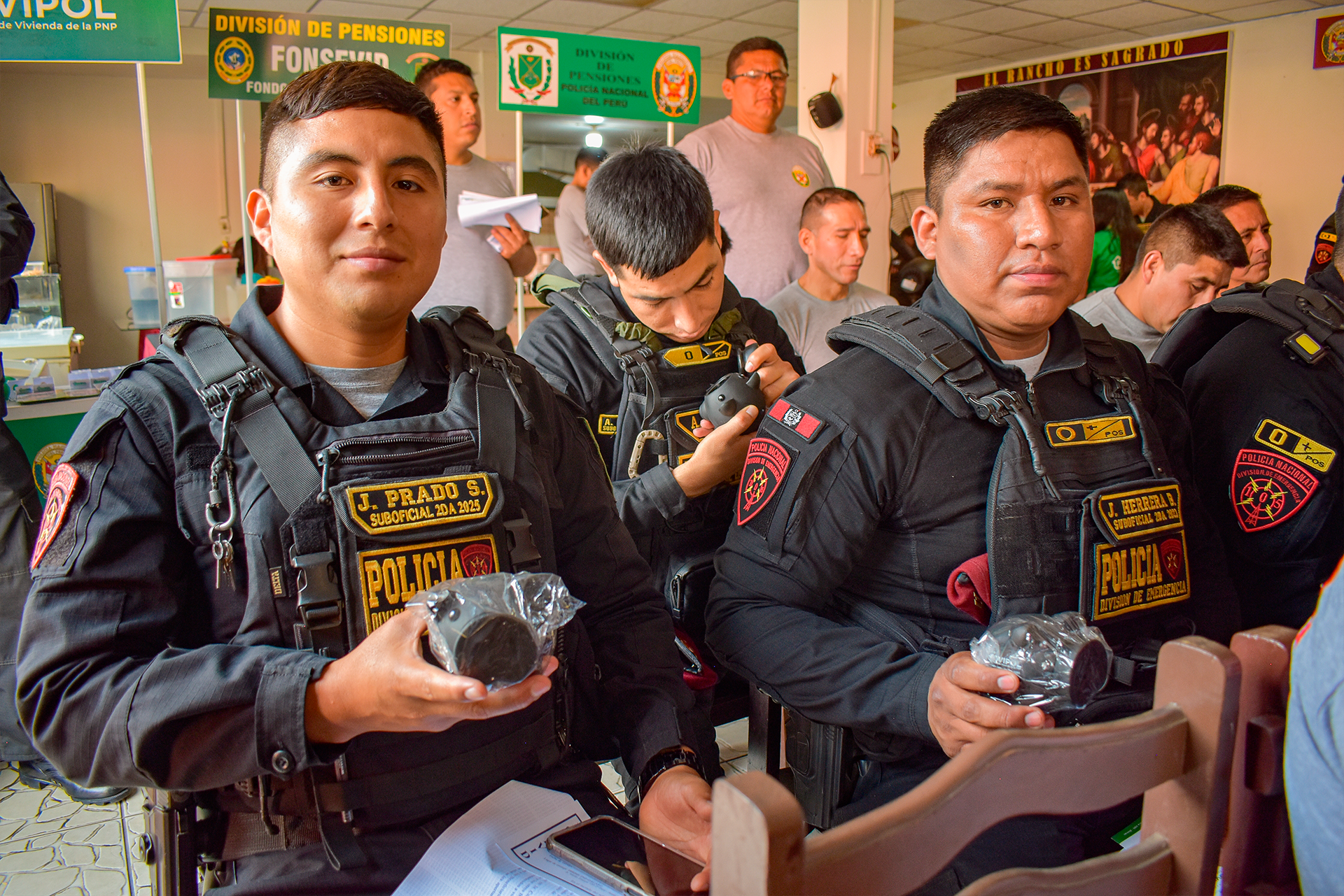 Más cerca de la familia policial: FOVIPOL orientó a más de 70 efectivos en Huaycán